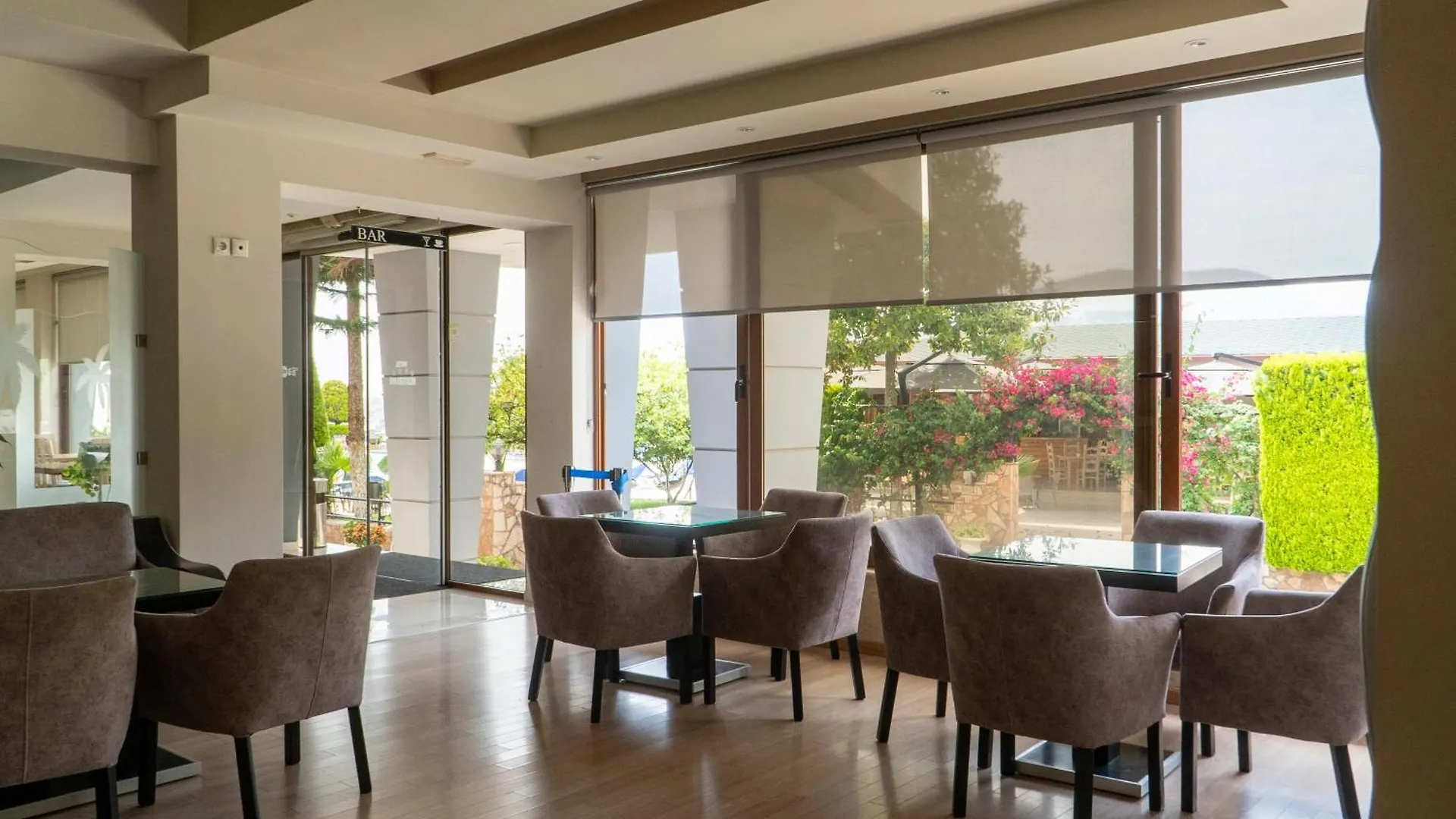 Hotel Mediterrane Sarande