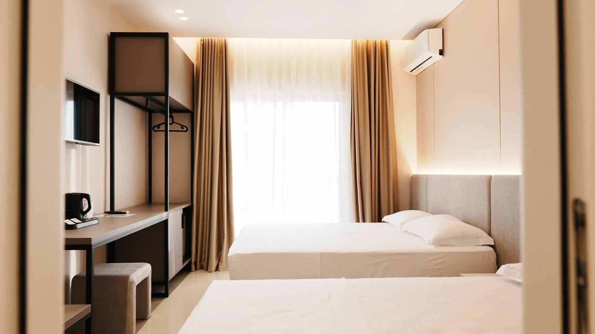 ****  Hotel Mediterrane Σαράντα Αλβανία