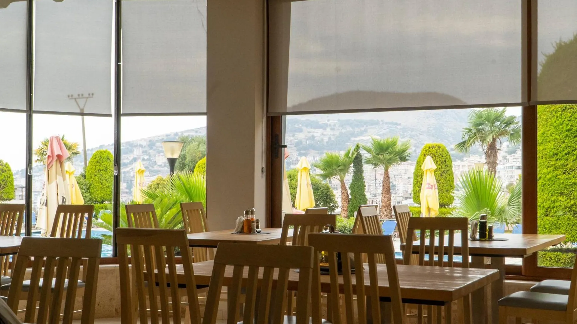 Hotel Mediterrane Sarande
