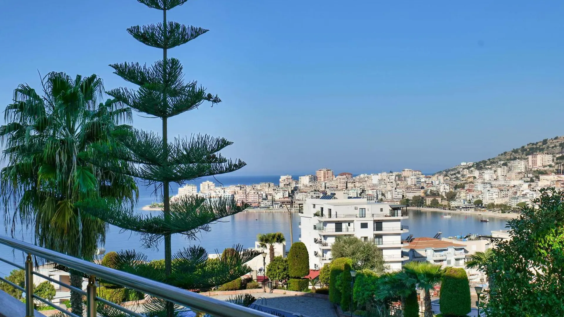 Hotel Mediterrane Sarande Albania