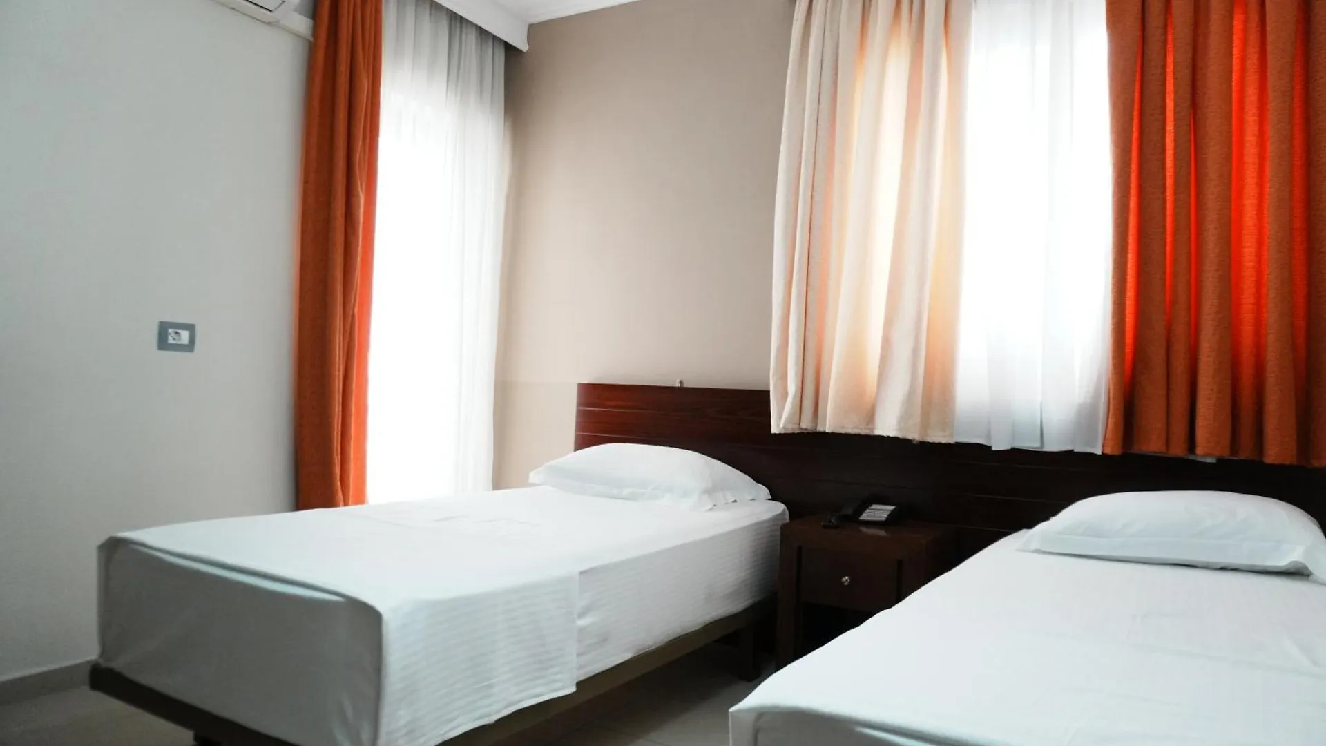 Hotel Mediterrane Sarande Albania