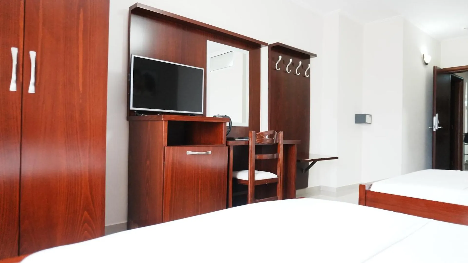 Hotel Mediterrane Sarande