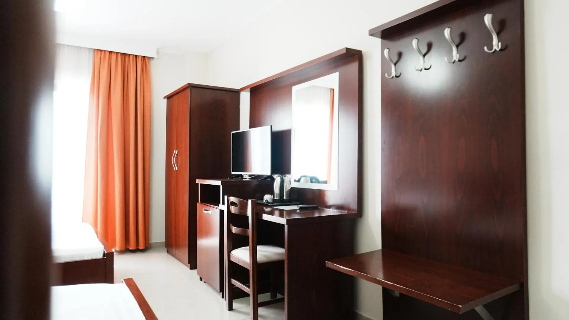Hotel Mediterrane Sarande Albania