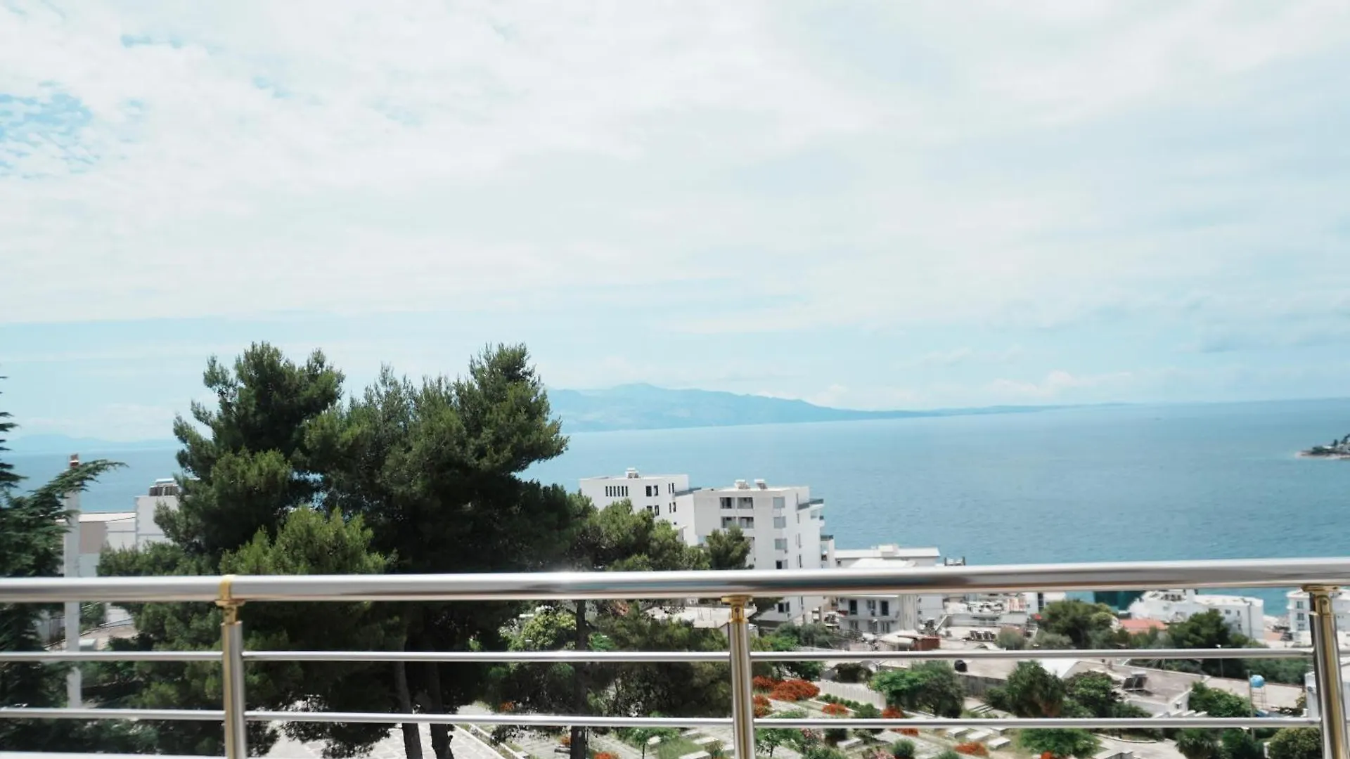 Hotel Mediterrane Sarande Albania