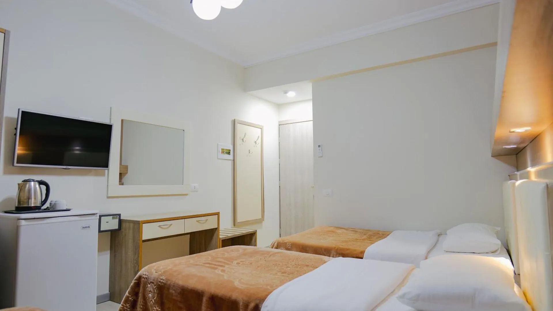 Hotel Mediterrane Sarande